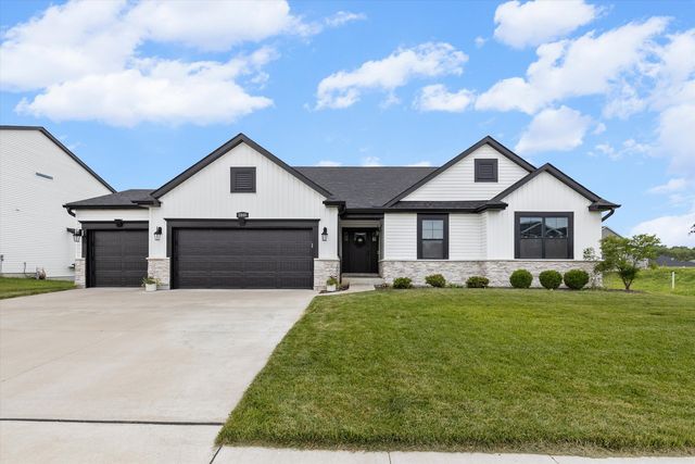 5840 Kingfisher Dr, Ashland, MO 65010