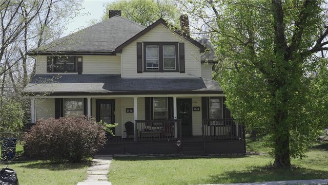 3708 Manola Ave, Saint Louis, MO 63121