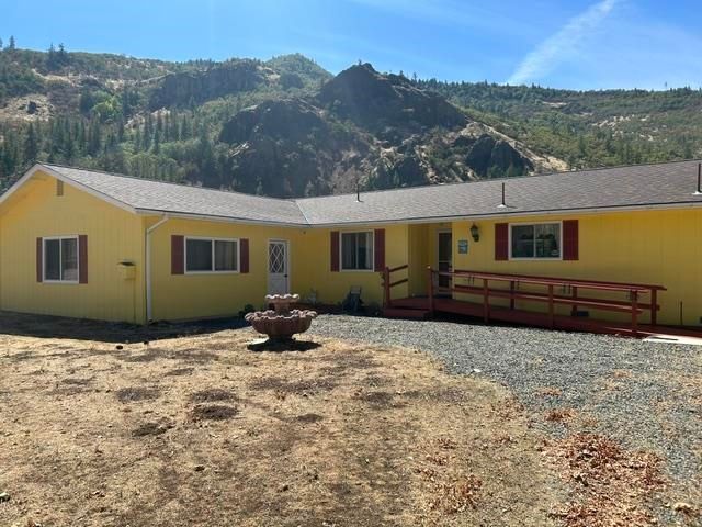 27700 Copco Rd, Montague, CA 96064