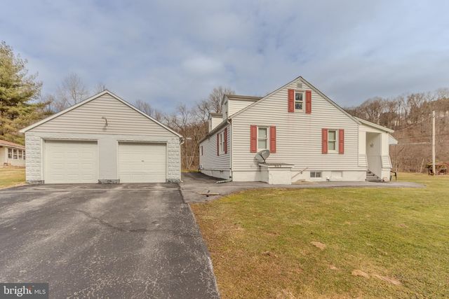241 Anderson Ave, Curwensville, PA 16833