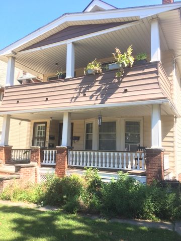 2173 Edgewood Rd #2, Cleveland Heights, OH 44118