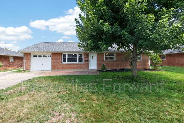 4330 Ashgrove Dr, Grove City, OH 43123