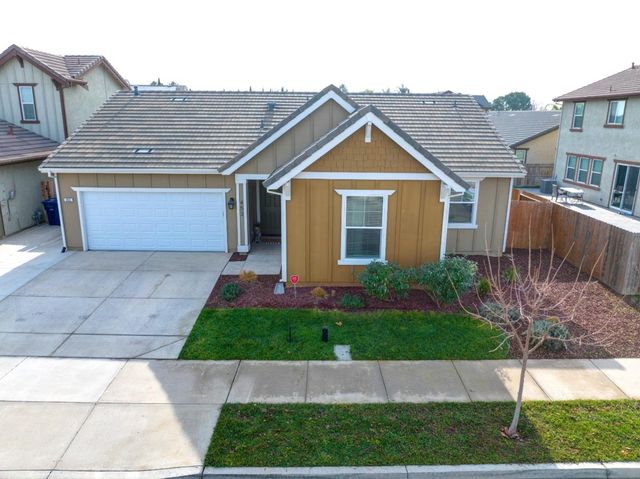 452 Red Lion Way, Newman, CA 95360