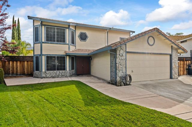 1705 Parker Polich Ct, Tracy, CA 95376