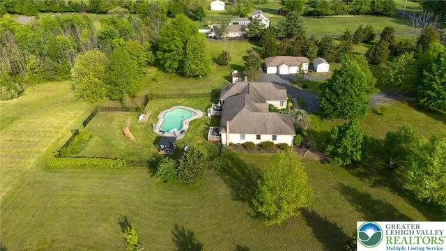 3494 Finland Rd, Pennsburg, PA 18073