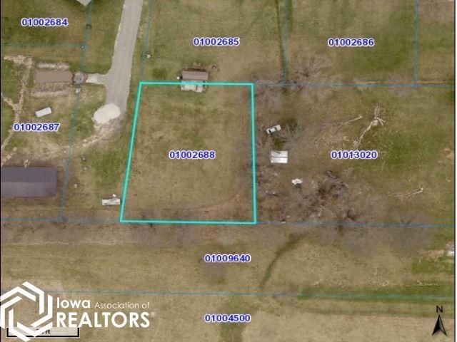 8 Hickory Hollow Rd, Bloomfield, IA 52537