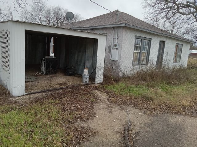 503 Story St, Coleman, TX 76834