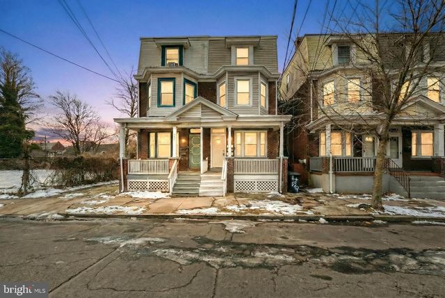489 W  Hanover St, Trenton, NJ 08618