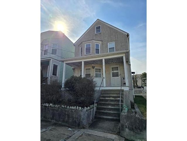 40 Parsons St #2, Yonkers, NY 10701