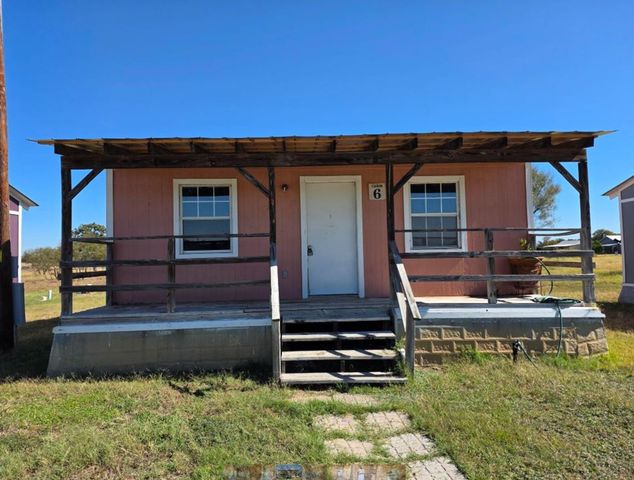 8634 E  US Highway 290 #6, Fredericksburg, TX 78624