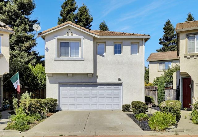 131 Accolade Dr, San Leandro, CA 94577