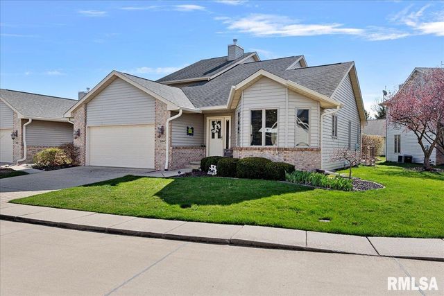 3204 Eagle Watch Dr #18, Springfield, IL 62711