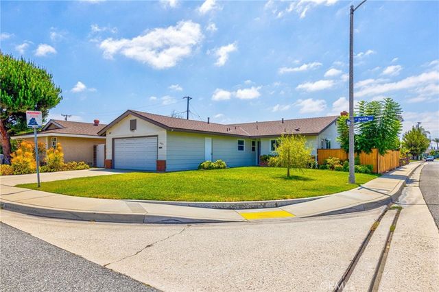 6602 Wolfe St, Lakewood, CA 90713