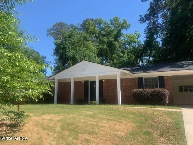 4650 Twin Oak Dr, Macon, GA 31210