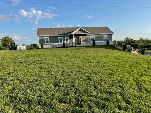 18515 Cantrell Rd, Linwood, KS 66052