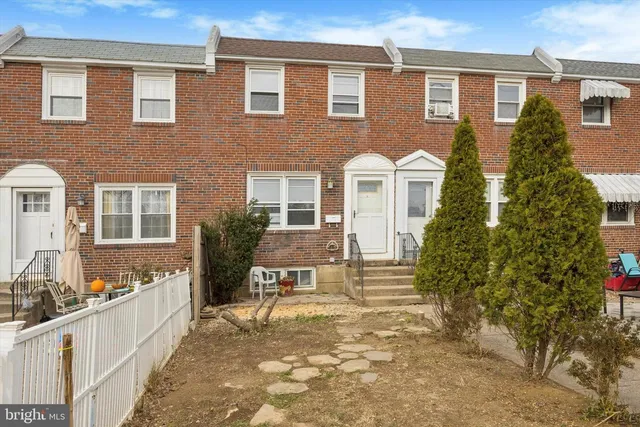3419 Valley Green Dr, Drexel Hill, PA 19026
