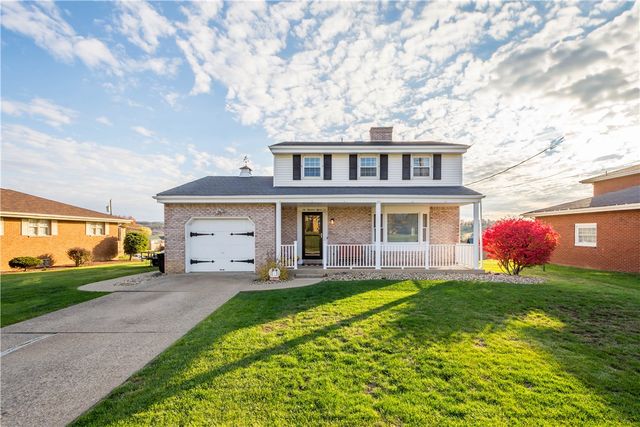 615 McGovern Rd, Houston, PA 15342