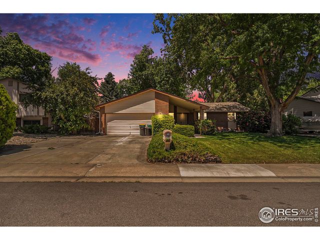 718 Winchester Dr, Fort Collins, CO 80526