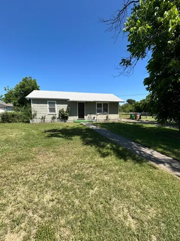 40 W  30th St, San Angelo, TX 76903