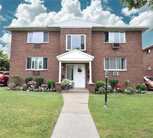 28 Mallory Rd #3, Tonawanda, NY 14150