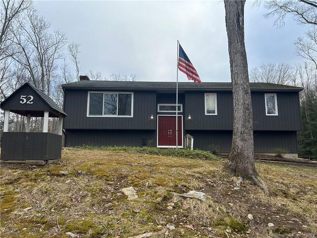 52 Candide Ln, Mansfield, CT 06268