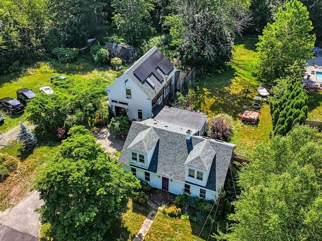 418 E  Washington St, Hanson, MA 02341