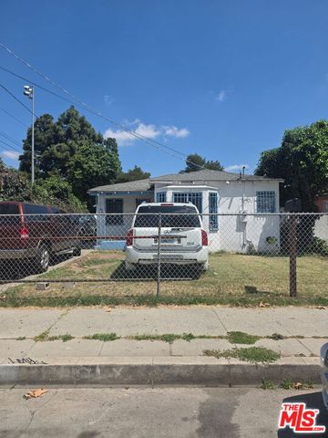 559 W  90th St, Los Angeles, CA 90044