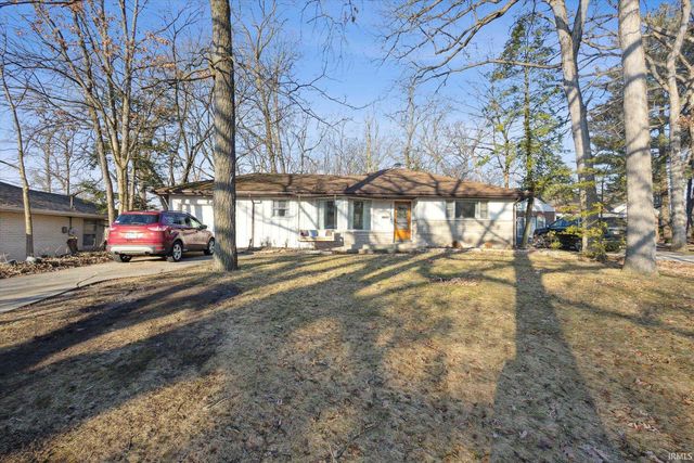 2221 Portage Ave, South Bend, IN 46616