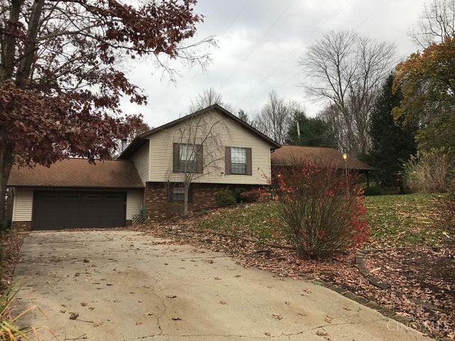 7902 Bittersweet Ct, Athens, OH 45701