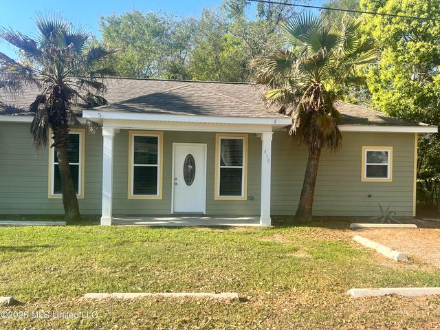416 State St, Bay Saint Louis, MS 39520