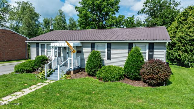 745 Liberty St, Danville, PA 17821