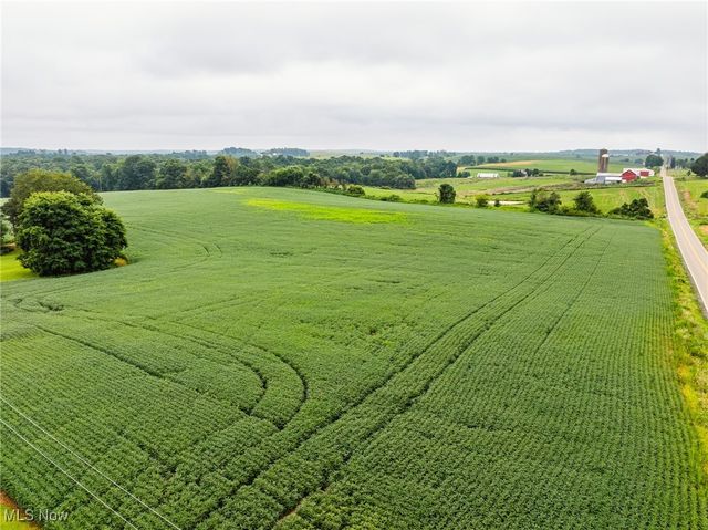 7 Township Rd, Brinkhaven, OH 43006