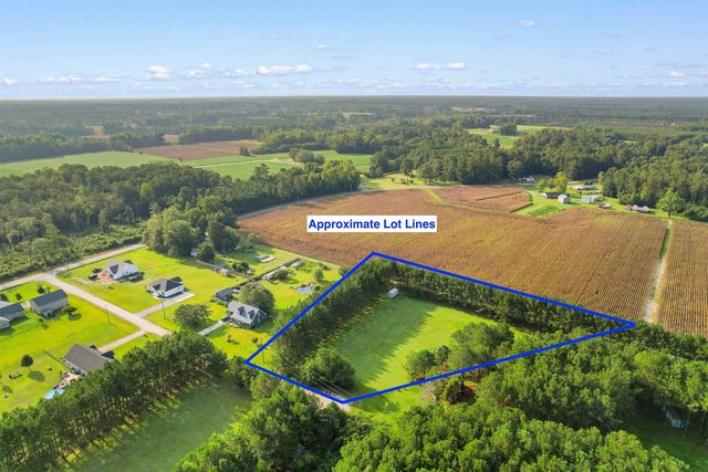 121 Deans Ct., Green Sea, SC 29545