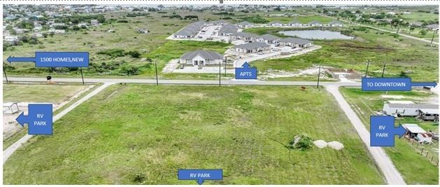 369 Rattlesnake Point Rd, Rockport, TX 78382