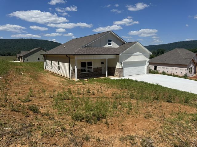 13 Hamby Dr, Pelham, TN 37366