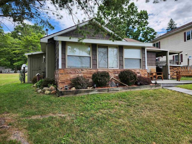 4170 4170/4161 Bay View Dr, Beaverton, MI 48612