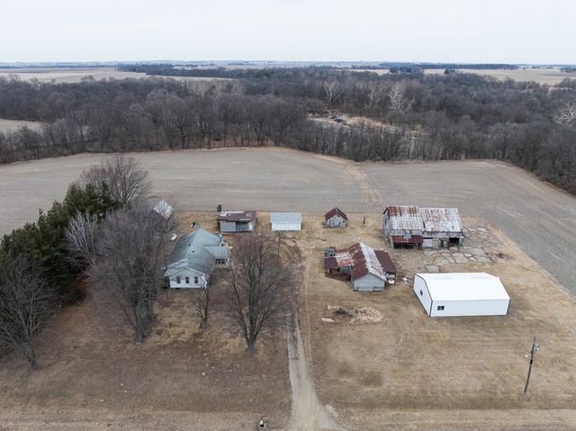 25445-2300 North Ave, Princeton, IL 61356