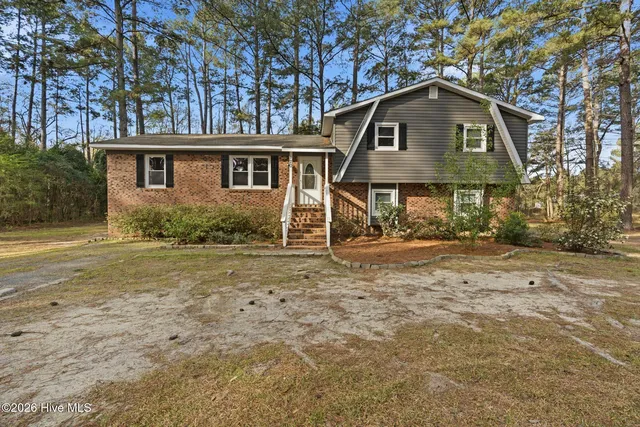 120 Reid Avenue, Hamlet, NC 28345