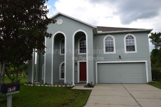 5123 Spanish Oaks Dr, Lakeland, FL 33805