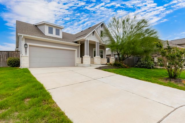 100 Patrick Herndon Dr, Bastrop, TX 78602