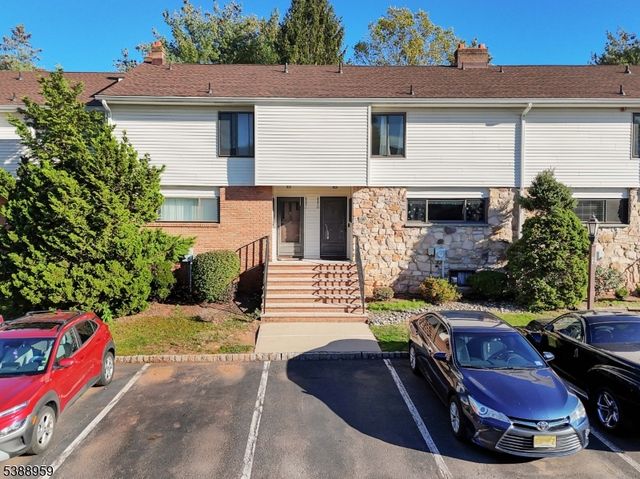 897D Merritt Dr #D, Hillsborough, NJ 08844