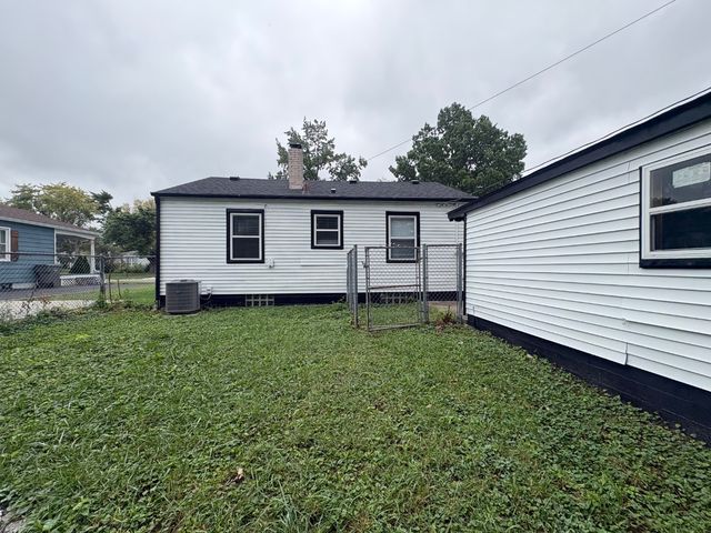 1718 N  Irvington Ave, Indianapolis, IN 46218