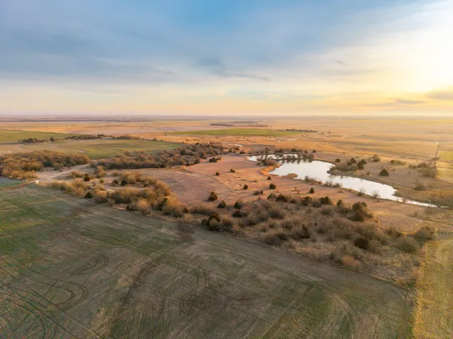 SE 70th Rd, Bluff City, KS 67018