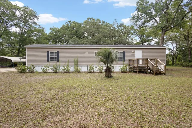 14271 NW 75th Ave, Trenton, FL 32693