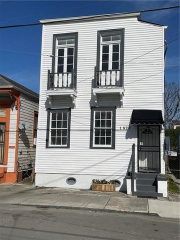 1827 Saint Philip St, New Orleans, LA 70116