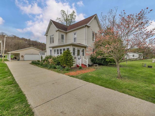645 Main St, Hawesville, KY 42348