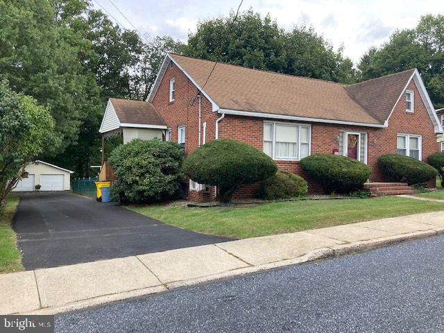 82 S  Berne St, Schuylkill Haven, PA 17972