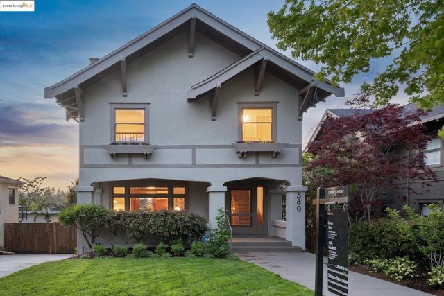 580 Crofton Ave, Piedmont, CA 94610