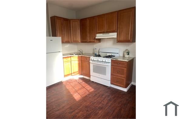 86 Orchard St   #1S, Yonkers, NY 10703