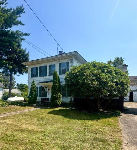 30 Maple St, Harpursville, NY 13787
